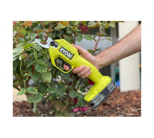 Аккумуляторный секатор Ryobi ONE+ RY18SCA-0 5133005024