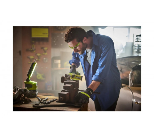 Аккумуляторный фонарь Ryobi ONE+ R18ALP-0 5133004424