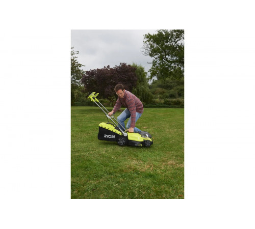 Гибридная газонокосилка Ryobi ONE+ RLM18X36H240 5133002589