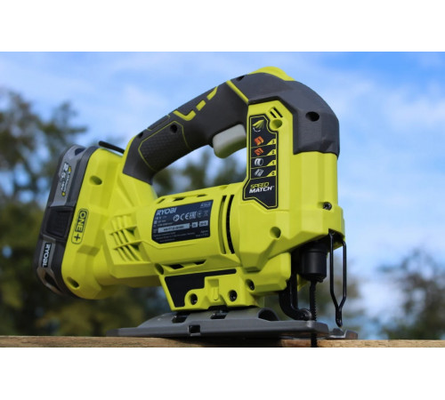 Аккумуляторный лобзик Ryobi ONE+ R18JS-0 5133002158