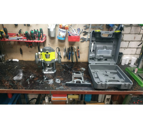 Фрезер Ryobi RRT1600P-K 5133002606