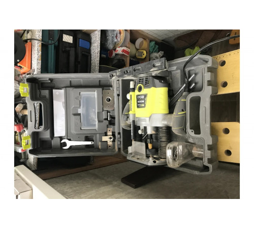 Фрезер Ryobi RRT1600P-K 5133002606