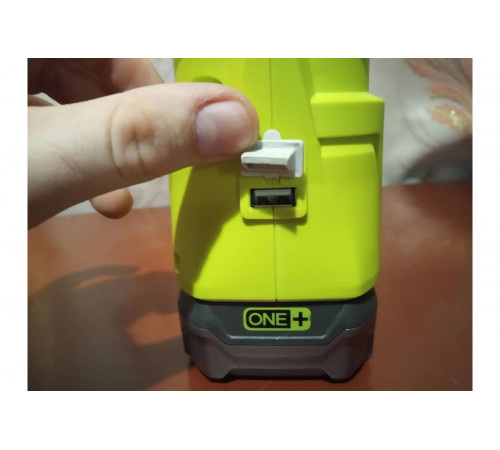 Светодиодный светильник Ryobi ONE+ R18ALU-0 5133003371