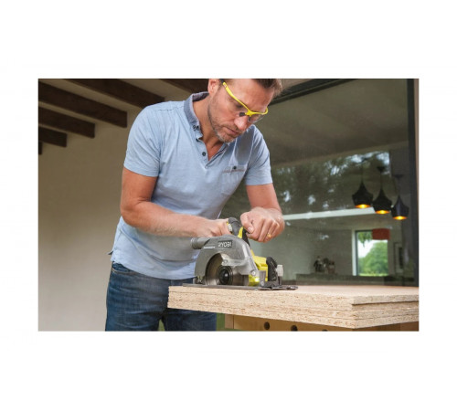 Бесщеточная циркулярная пила Ryobi ONE+ R18CS7-0 5133002890