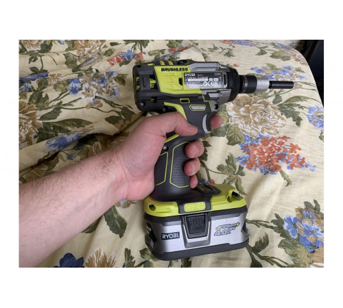 Бесщеточный аккумуляторный ударный гайковерт Ryobi ONE+ R18iW7-0 5133004220