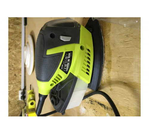 Дельташлифмашина Ryobi + 20 шлифлистов RPS100-SA20 5133002906