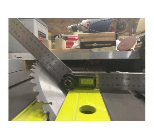 Распиловочный станок со станиной Ryobi RTS1800ES-G 5133002023