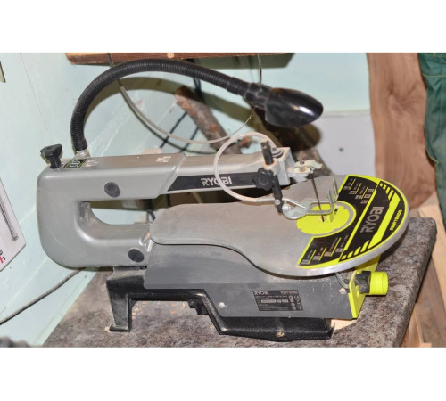 Лобзиковый станок Ryobi RSW1240G 5133002860