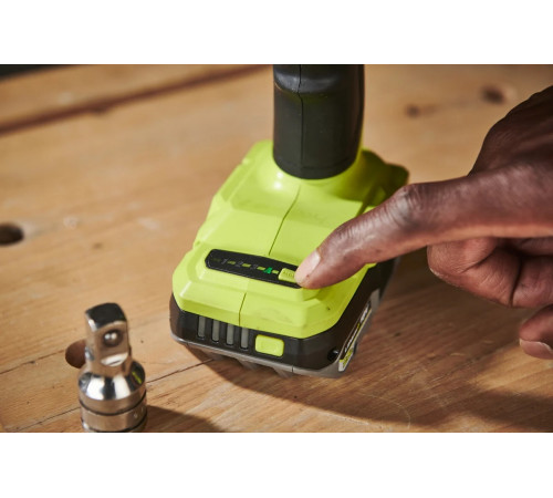 Ударный бесщеточный гайковерт Ryobi 18В RIW18C-0 5133005898