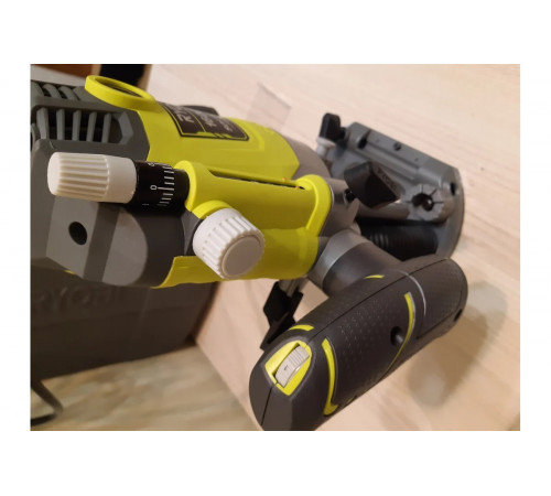 Фрезер Ryobi RRT1600-K 5133004796