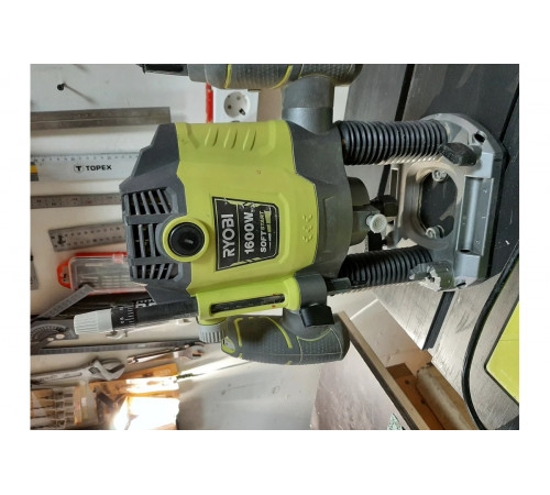 Фрезер Ryobi RRT1600-K 5133004796