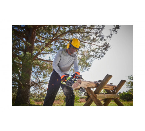 Бесщеточная аккумуляторная цепная пила Ryobi ONE+ OCS1830  без аккумулятора в комплекте 5133002829