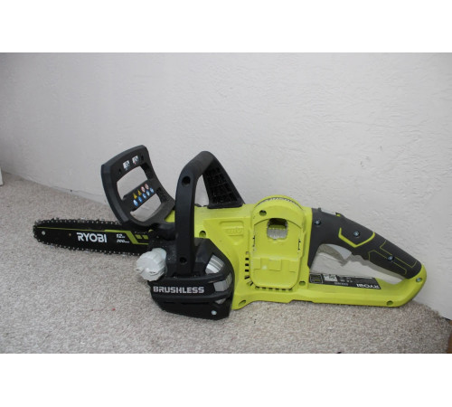 Бесщеточная аккумуляторная цепная пила Ryobi ONE+ OCS1830  без аккумулятора в комплекте 5133002829