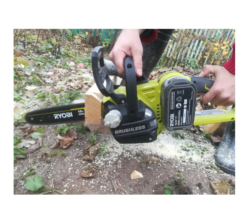 Бесщеточная аккумуляторная цепная пила Ryobi ONE+ OCS1830  без аккумулятора в комплекте 5133002829