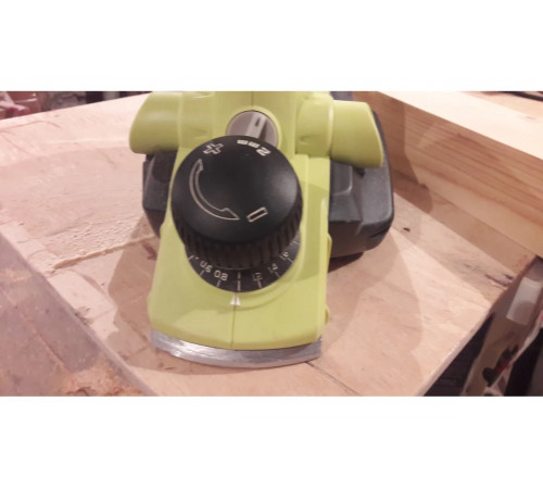 Электрический рубанок Ryobi EPN7582NHG 5133000352