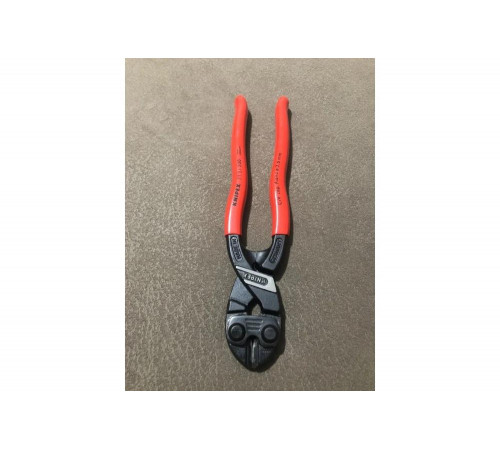 Болторезы KNIPEX Коболт KN-7131200