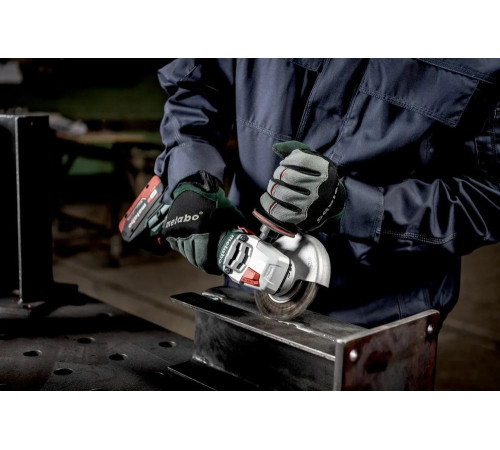 Аккумуляторная угловая шлифовальная машина Metabo W 18 LT BL 11-125 без АКК и ЗУ X165 613052840 Аккумуляторная угловая шлифовальная машина Metabo W 18 LT BL 11-125 без АКК и ЗУ X165 613052840