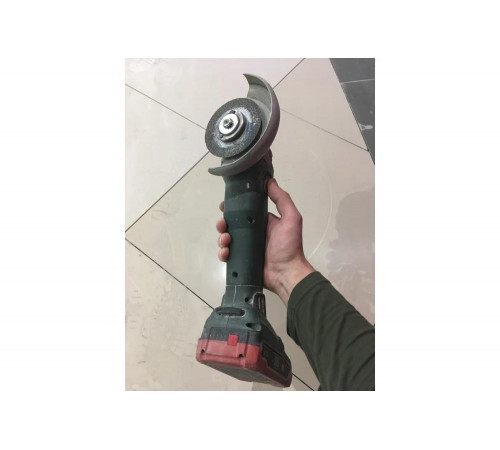 Аккумуляторная угловая шлифмашина Metabo WB 18 LTX BL 125 Quick 613077850 Аккумуляторная угловая шлифмашина Metabo WB 18 LTX BL 125 Quick 613077850