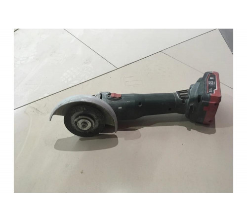 Аккумуляторная угловая шлифмашина Metabo WB 18 LTX BL 125 Quick 613077850
