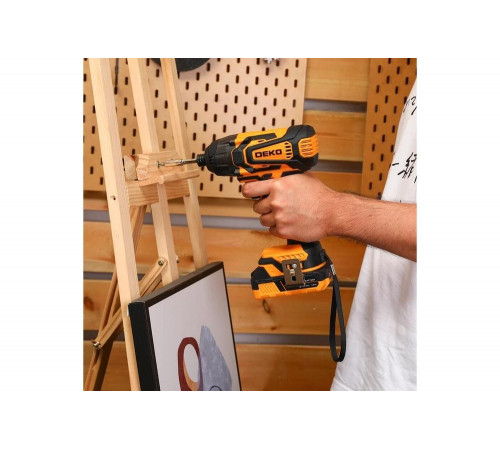Аккумуляторный ударный винтоверт DEKO DKIS20-Li 20В, 1х2.0Ач 063-4391 Аккумуляторный ударный винтоверт DEKO DKIS20-Li 20В, 1х2.0Ач 063-4391