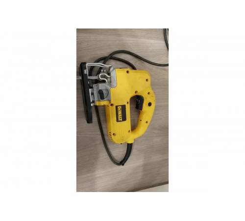 Лобзик DEWALT DW 341 K
