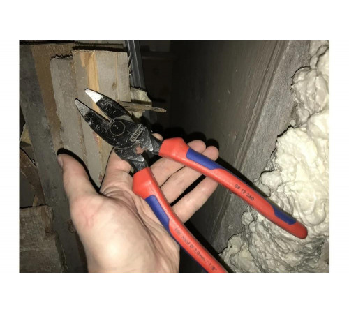 Клещи американская модель Lineman's Pliers KNIPEX KN-0912240 Клещи американская модель Lineman's Pliers KNIPEX KN-0912240