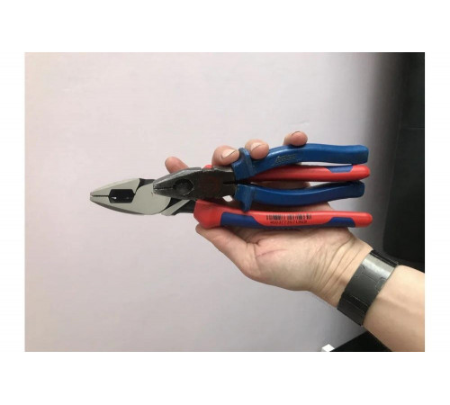 Клещи американская модель Lineman's Pliers KNIPEX KN-0912240 Клещи американская модель Lineman's Pliers KNIPEX KN-0912240
