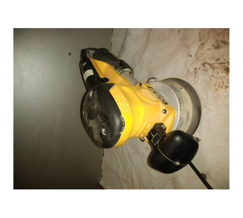 Эксцентриковая шлифмашина DEWALT D 26410