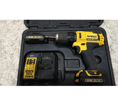Аккумуляторная дрель-шуруповерт DEWALT DCD 710 C2