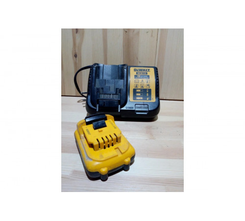 Аккумуляторная дрель-шуруповерт DEWALT DCD 710 C2