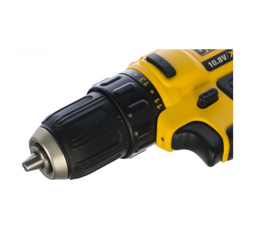 Аккумуляторная дрель-шуруповерт DEWALT DCD 710 C2