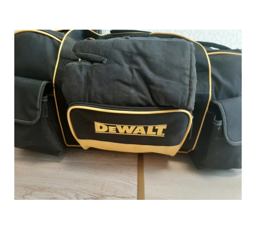 Сумка для инструмента с колесами DEWALT Duffle Bag DWST1-79210