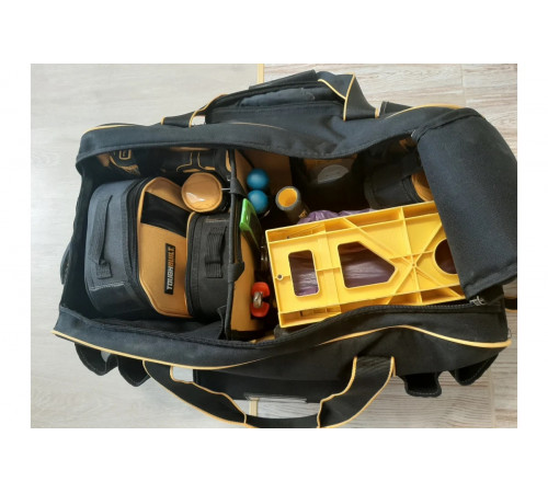Сумка для инструмента с колесами DEWALT Duffle Bag DWST1-79210