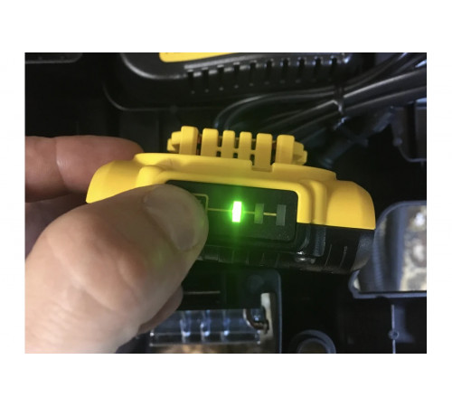 Беcщеточная дрель-шуруповерт DEWALT DCD777D2T