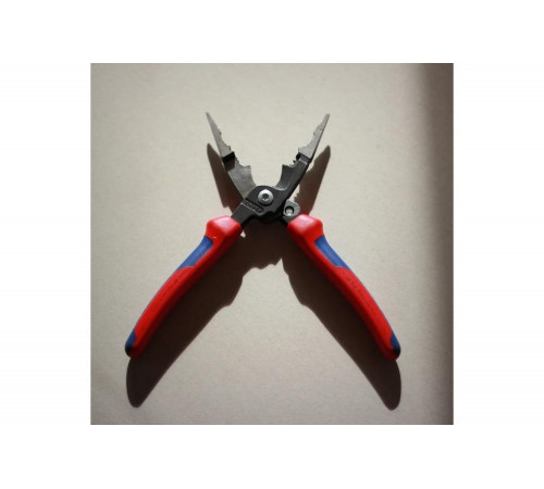 Инструмент для снятия изоляции KNIPEX KN-1382200 Инструмент для снятия изоляции KNIPEX KN-1382200