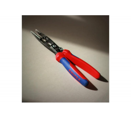 Инструмент для снятия изоляции KNIPEX KN-1382200 Инструмент для снятия изоляции KNIPEX KN-1382200
