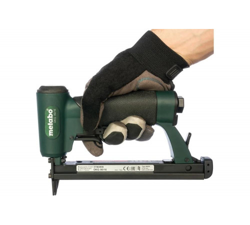 Степлер пневматический METABO DKG 80/16 (601564500)
