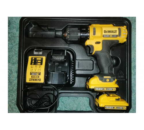 Аккумуляторная дрель-шуруповерт DEWALT DCD 710 D2