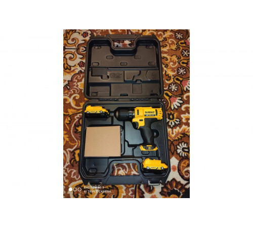 Аккумуляторная дрель-шуруповерт DEWALT DCD 710 D2