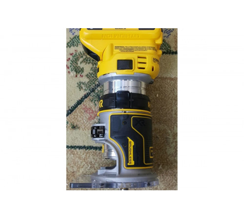 Фрезер DEWALT 18.0 В XR DCW600N