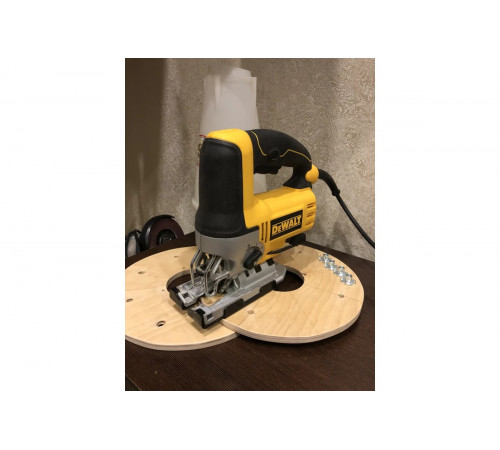 Лобзик DeWALT DW349