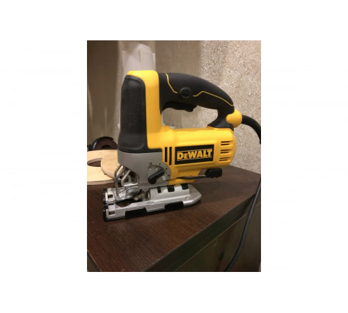 Лобзик DeWALT DW349