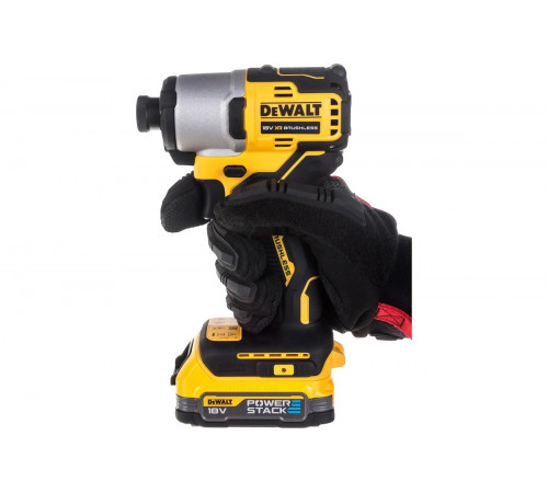 Бесщеточный импульсный шуруповерт DEWALT 18 В XR батарея POWERSTACK, чемодан TSTAK DCF840E1T-XJ