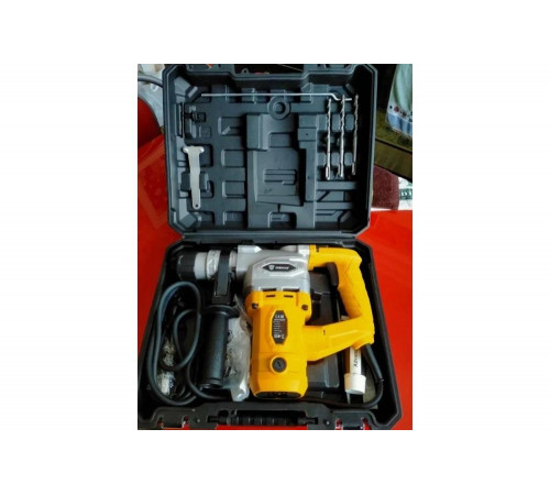 Мощный сетевой перфоратор DEKO DKH1000W Мощный сетевой перфоратор DEKO DKH1000W