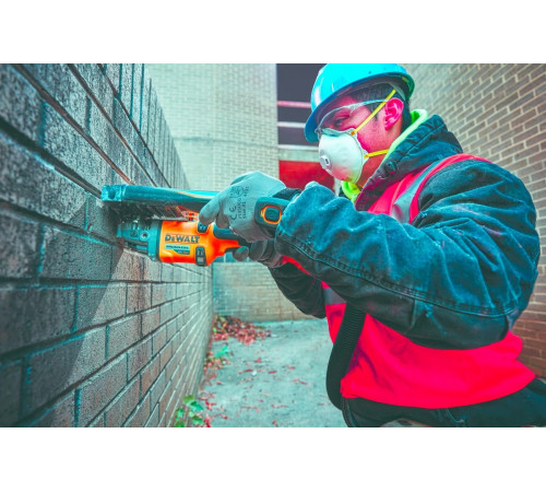 Угловая шлифмашина DEWALT 54 В XR FLEXVOLT DCG418N-XJ