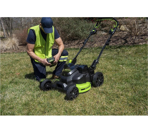 Аккумуляторная газонокосилка GreenWorks GC82LM61S 82 В 2515607 Аккумуляторная газонокосилка GreenWorks GC82LM61S 82 В 2515607