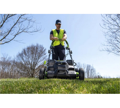 Аккумуляторная газонокосилка GreenWorks GC82LM61S 82 В 2515607 Аккумуляторная газонокосилка GreenWorks GC82LM61S 82 В 2515607