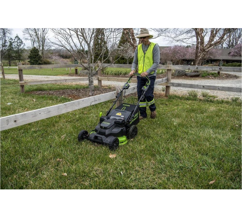 Аккумуляторная газонокосилка GreenWorks GC82LM61S 82 В 2515607 Аккумуляторная газонокосилка GreenWorks GC82LM61S 82 В 2515607