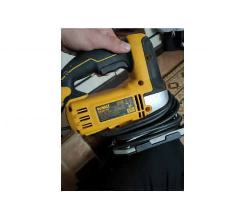 Лобзик DEWALT DW 349 B