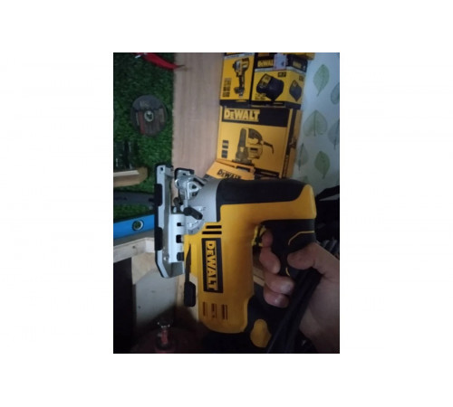 Лобзик DEWALT DW 349 B